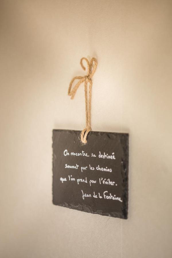 Entre Canal Et Vignes Bed and Breakfast Escolives-Sainte-Camille Εξωτερικό φωτογραφία